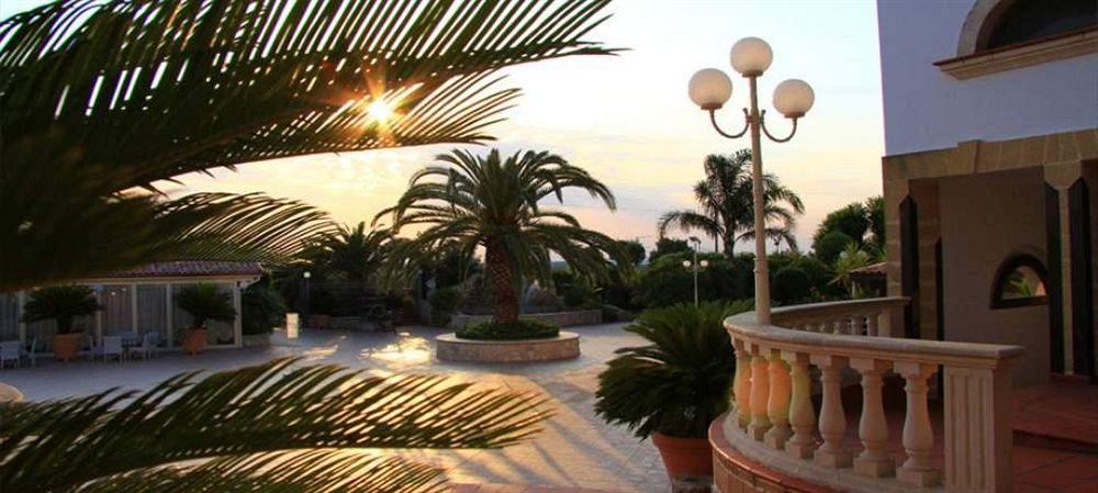 Villaggio San Giovanni San Giorgio Ionico Bagian luar foto