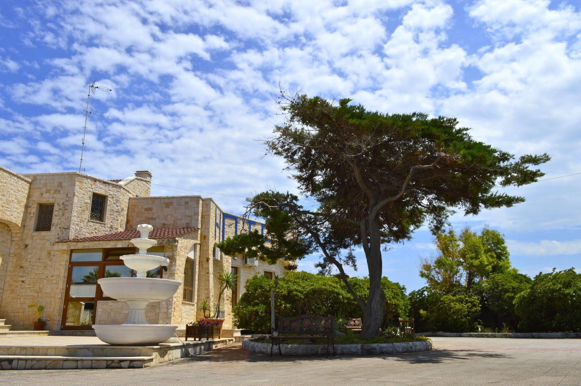 Villaggio San Giovanni San Giorgio Ionico Bagian luar foto